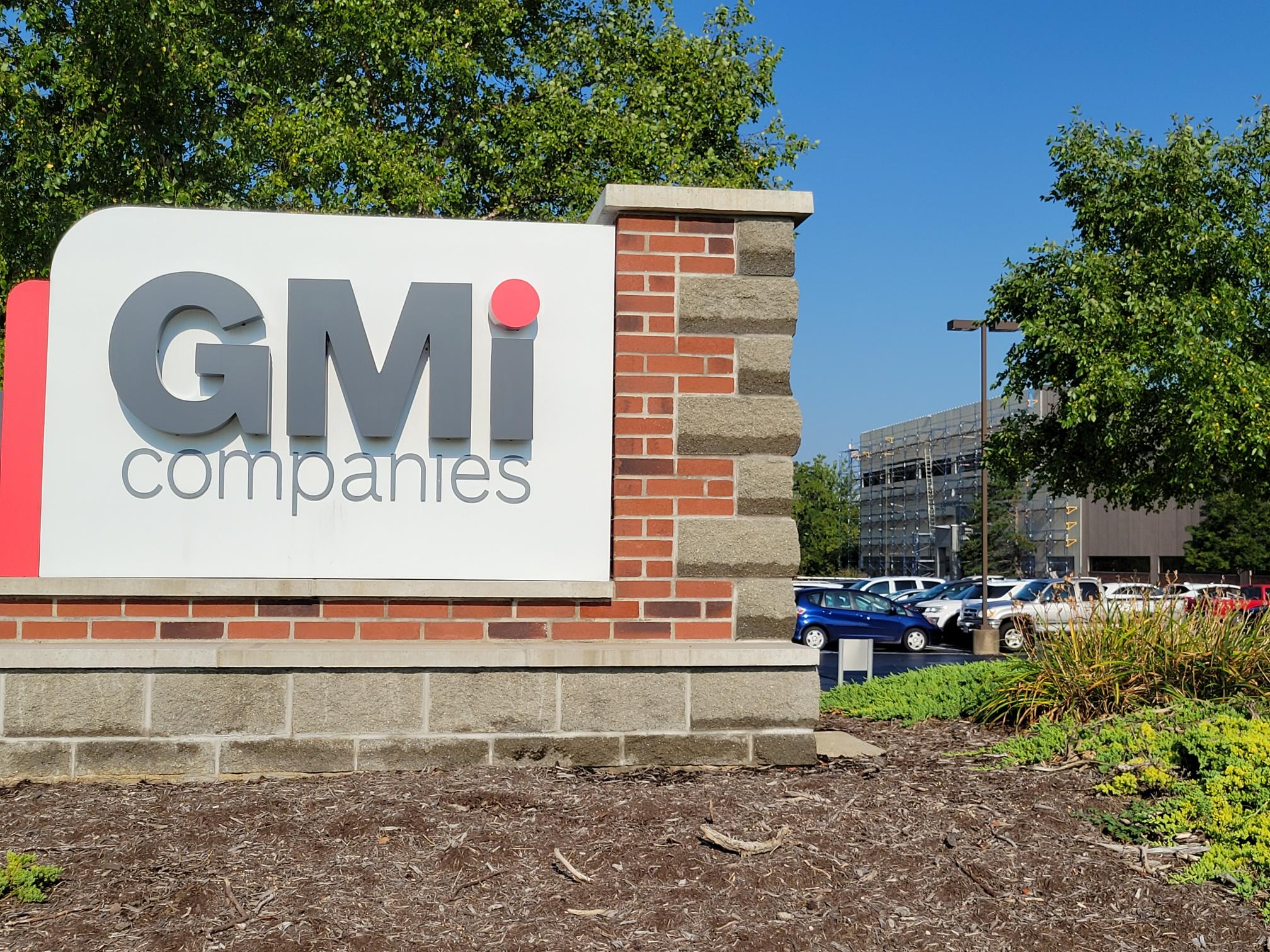 GMi 